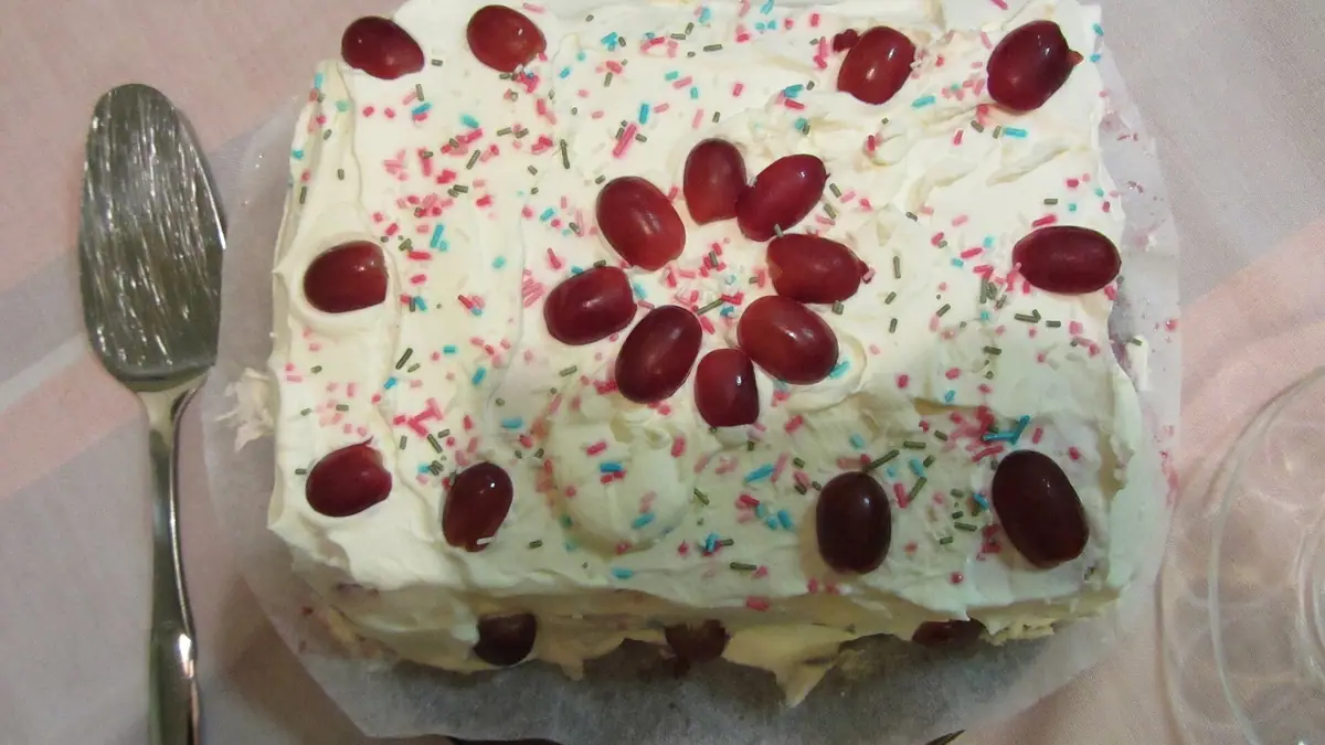 Sabroso Cakes – cake shop in Scarborough town centre